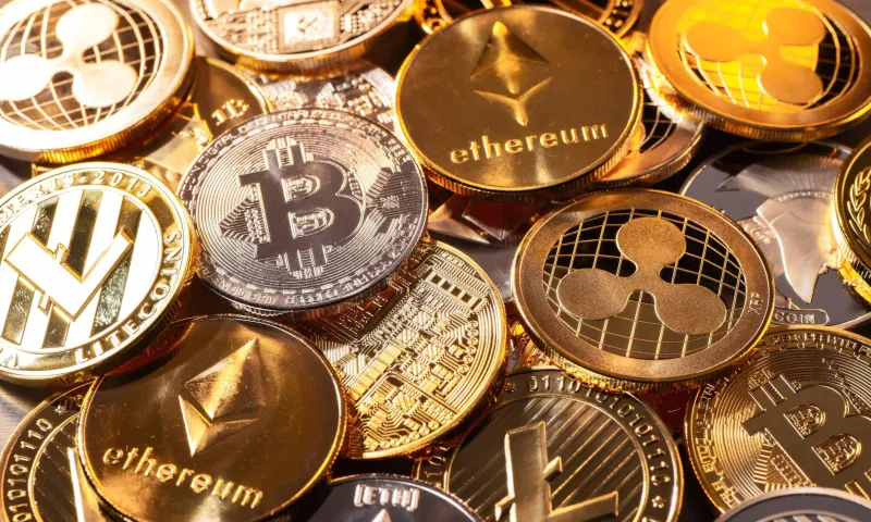 Yield Without Neutrality: How Bitcoin-Adjacent Staking Strategies Create Directional Risk You Never Agreed To