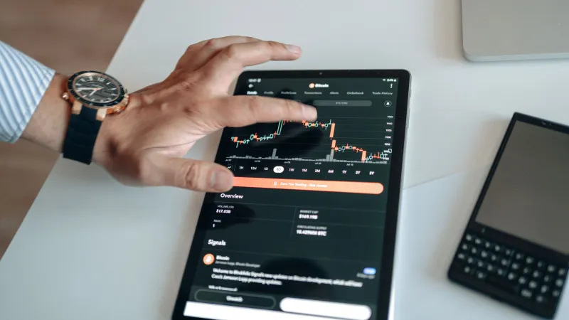 Stop Losing Money: The Five Costly Bitcoin Habits That Are Draining American Retail Traders
